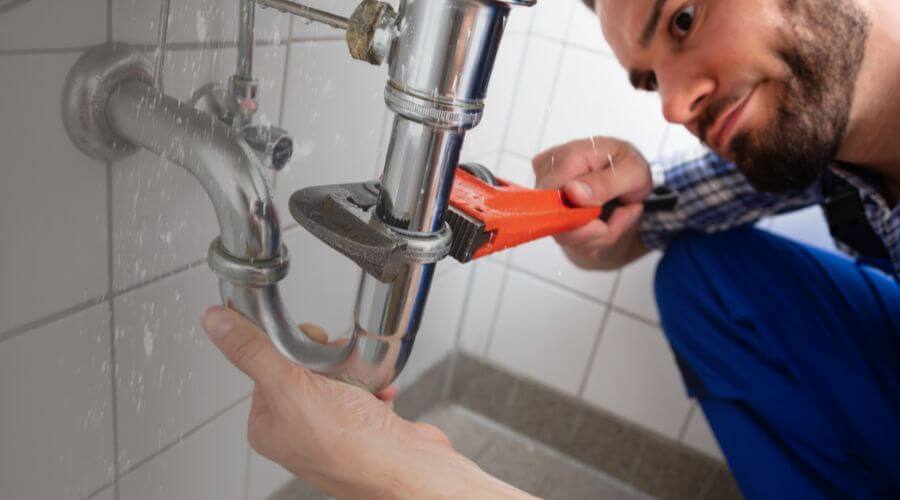 Professional same day plumber in Secor, IL